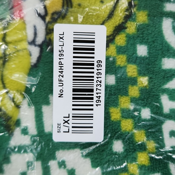 Green Grinch Holiday Sweater. New, L/XL - Picture 2 of 8